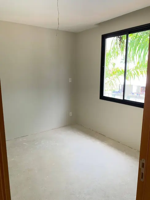 Foto 6 de Casa com 4 quartos à venda, 187m2 em Sim, Feira De Santana - BA