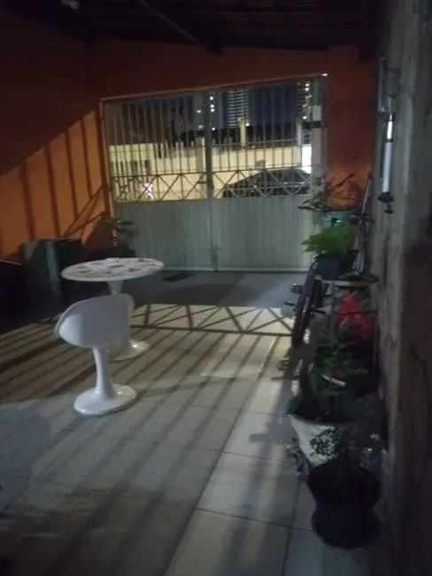 Foto 3 de Casa com 3 quartos à venda, 220m2 em Santa Mônica, Feira De Santana - BA