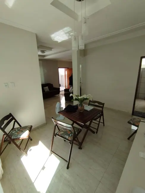 Foto 9 de Casa com 2 quartos à venda, 110m2 em Mangabeira, Feira De Santana - BA