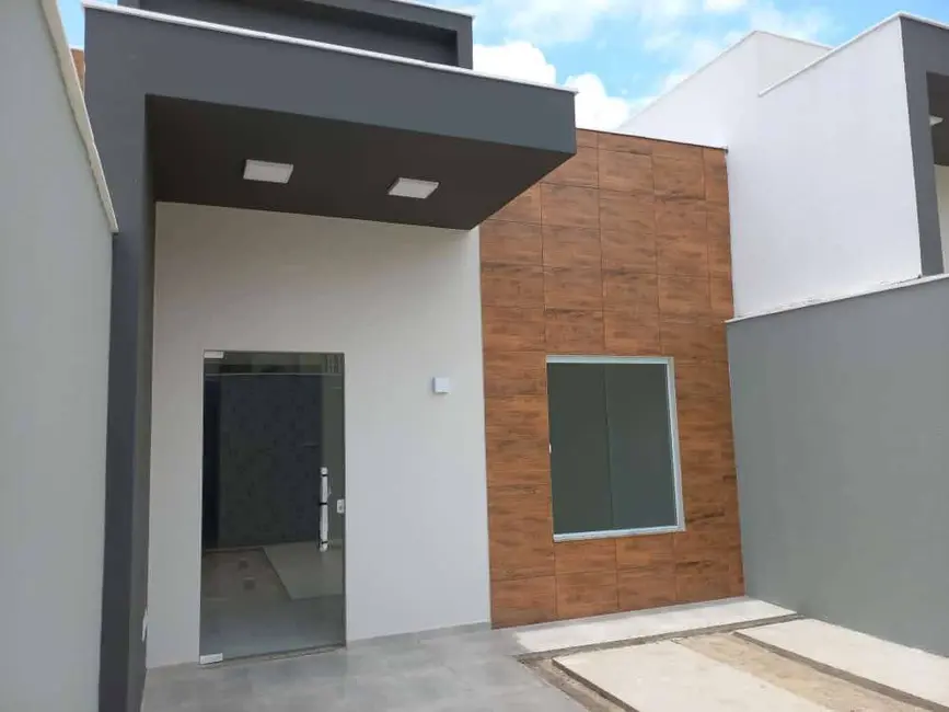 Foto 2 de Casa com 2 quartos à venda, 137m2 em Conceição, Feira De Santana - BA