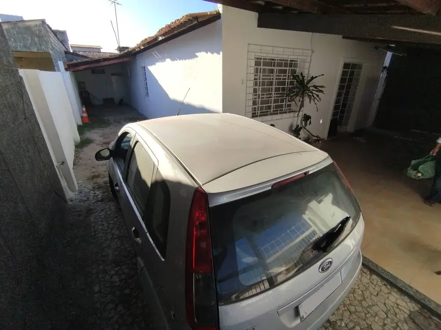 Foto 2 de Casa com 2 quartos à venda, 300m2 em Brasília, Feira De Santana - BA