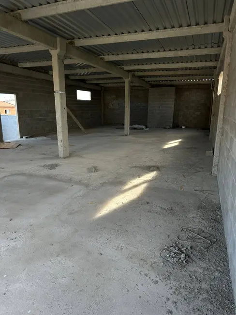 Armazém / Galpão para alugar, 166m2 em Feira De Santana - BA - imagem 3 Foto 3 de Armazém / Galpão para alugar, 166m2 em Feira De Santana - BA