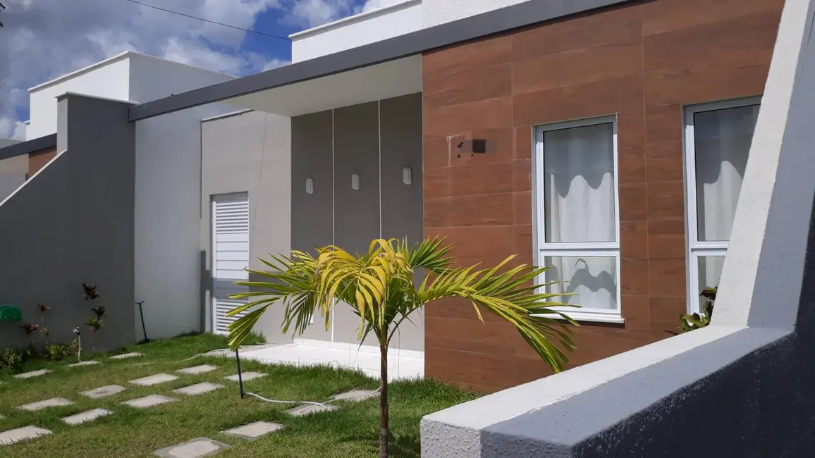 Foto 1 de Casa com 3 quartos à venda, 66m2 em Registro, Feira De Santana - BA