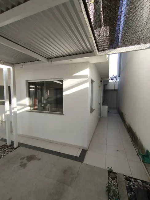 Foto 4 de Casa com 3 quartos à venda e para alugar, 111m2 em Conceição, Feira De Santana - BA
