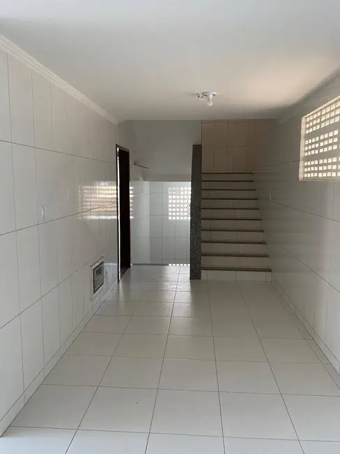 Apartamento com 2 quartos para alugar em Campo Limpo, Feira De Santana - BA - imagem 4 Foto 4 de Apartamento com 2 quartos para alugar em Campo Limpo, Feira De Santana - BA
