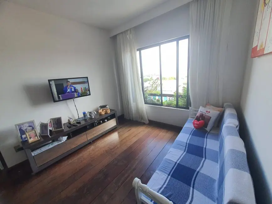 Foto 1 de Apartamento com 2 quartos para alugar em Centro, Feira De Santana - BA