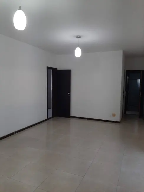 Apartamento com 3 quartos à venda, 102m2 em Capuchinhos, Feira De Santana - BA - imagem 6 Foto 6 de Apartamento com 3 quartos à venda, 102m2 em Capuchinhos, Feira De Santana - BA