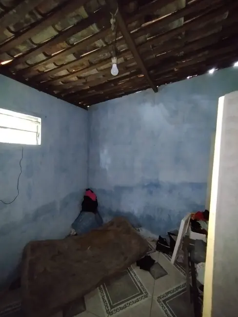 Foto 4 de Casa com 2 quartos à venda, 50m2 em Santa Mônica, Feira De Santana - BA