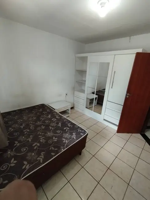 Casa com 3 quartos para alugar em Sim, Feira De Santana - BA - imagem 9 Foto 9 de Casa com 3 quartos para alugar em Sim, Feira De Santana - BA