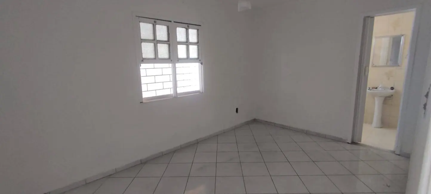 Foto 8 de Casa de Condomínio com 3 quartos à venda em Capuchinhos, Feira De Santana - BA