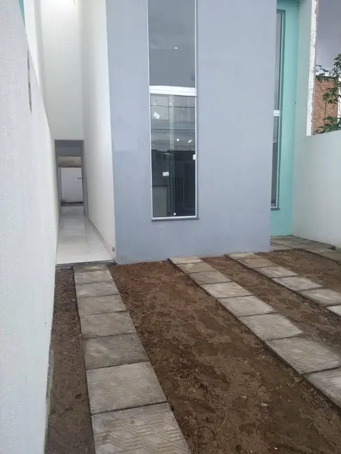Foto 2 de Casa com 3 quartos à venda, 131m2 em Mangabeira, Feira De Santana - BA