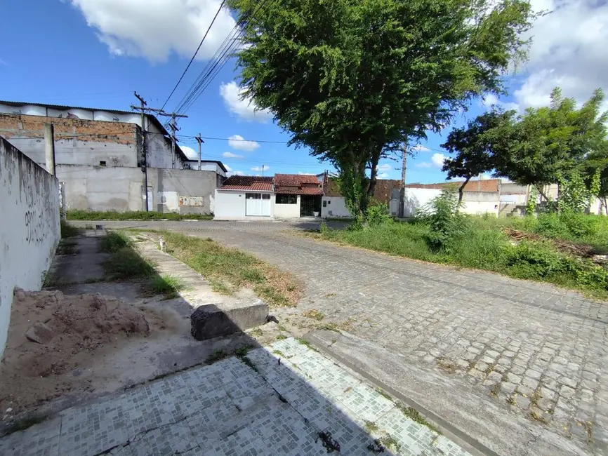 Foto 2 de Terreno / Lote à venda, 530m2 em Conceição, Feira De Santana - BA