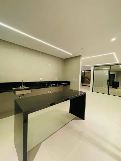 Foto 3 de Casa de Condomínio com 3 quartos à venda, 385m2 em Papagaio, Feira De Santana - BA