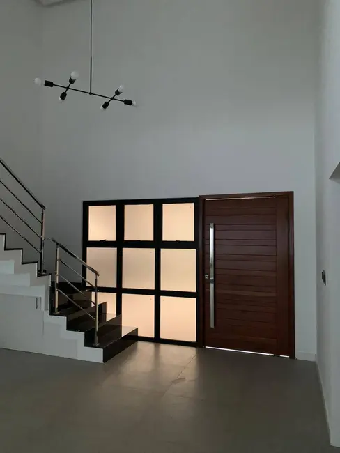 Casa de Condomínio com 4 quartos para alugar em Papagaio, Feira De Santana - BA - imagem 2 Foto 2 de Casa de Condomínio com 4 quartos para alugar em Papagaio, Feira De Santana - BA
