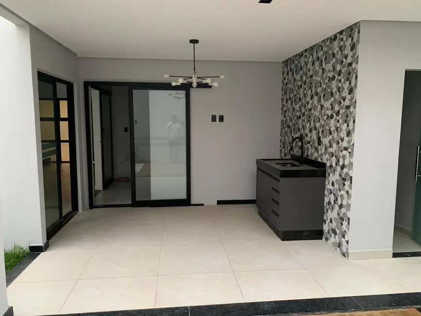 Casa de Condomínio com 4 quartos para alugar em Papagaio, Feira De Santana - BA - imagem 6 Foto 6 de Casa de Condomínio com 4 quartos para alugar em Papagaio, Feira De Santana - BA