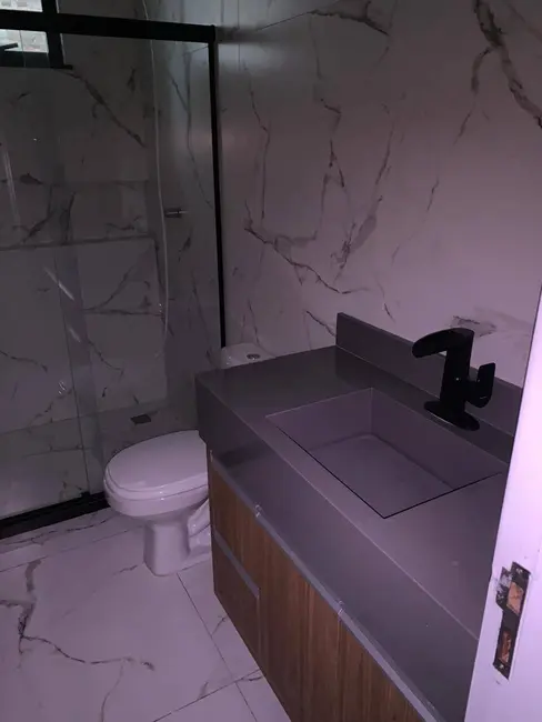 Casa de Condomínio com 4 quartos para alugar em Papagaio, Feira De Santana - BA - imagem 5 Foto 5 de Casa de Condomínio com 4 quartos para alugar em Papagaio, Feira De Santana - BA