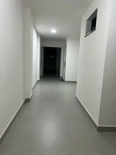Sala Comercial para alugar, 38m2 em Santa Mônica, Feira De Santana - BA - imagem 4 Foto 4 de Sala Comercial para alugar, 38m2 em Santa Mônica, Feira De Santana - BA