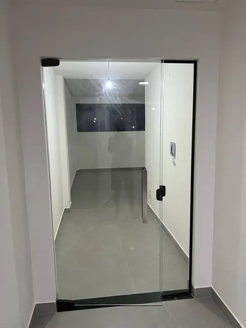 Sala Comercial para alugar, 38m2 em Santa Mônica, Feira De Santana - BA - imagem 7 Foto 7 de Sala Comercial para alugar, 38m2 em Santa Mônica, Feira De Santana - BA