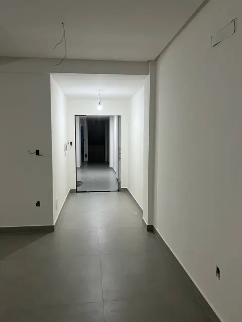 Sala Comercial para alugar, 38m2 em Santa Mônica, Feira De Santana - BA - imagem 9 Foto 9 de Sala Comercial para alugar, 38m2 em Santa Mônica, Feira De Santana - BA