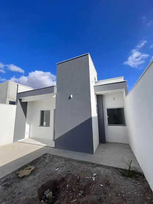 Foto 1 de Casa com 2 quartos à venda, 140m2 em Conceição, Feira De Santana - BA