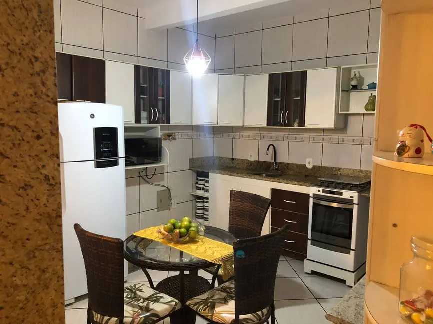 Foto 9 de Casa com 7 quartos à venda, 160m2 em Campo Limpo, Feira De Santana - BA
