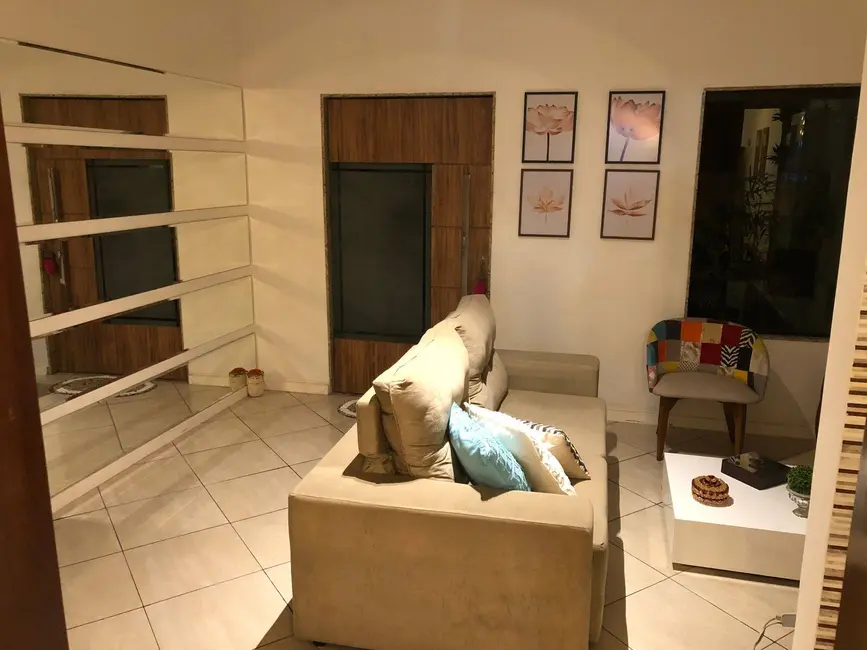 Foto 5 de Casa com 7 quartos à venda, 160m2 em Campo Limpo, Feira De Santana - BA