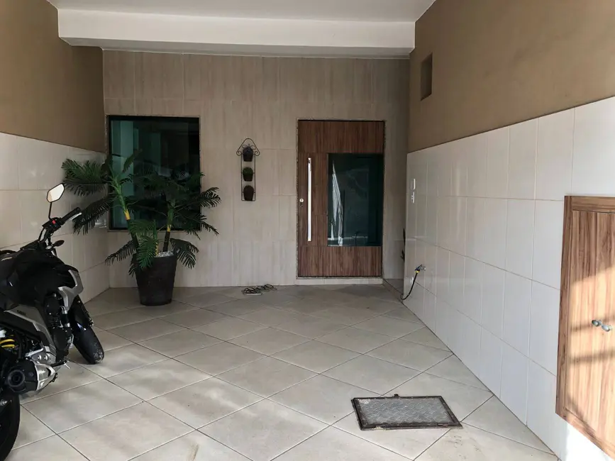 Foto 4 de Casa com 7 quartos à venda, 160m2 em Campo Limpo, Feira De Santana - BA