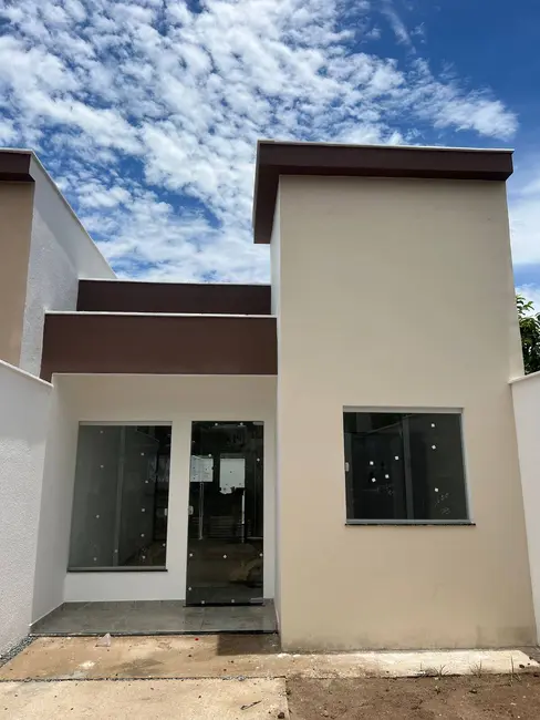 Foto 3 de Casa com 2 quartos à venda, 125m2 em Gabriela, Feira De Santana - BA