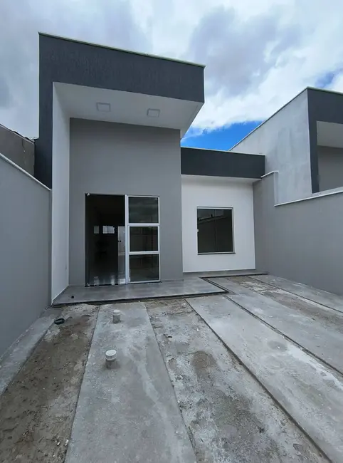 Foto 2 de Casa com 2 quartos à venda em Mangabeira, Feira De Santana - BA