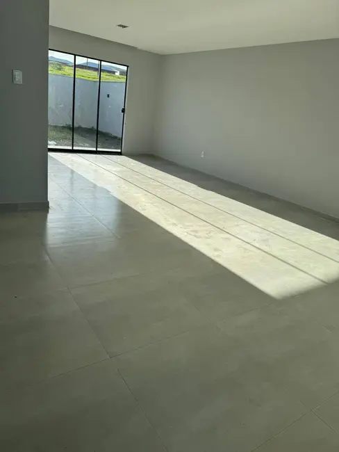Foto 4 de Casa com 3 quartos à venda, 200m2 em Sim, Feira De Santana - BA