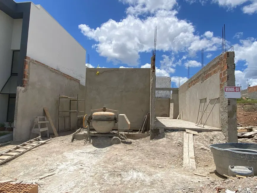 Foto 3 de Casa de Condomínio com 3 quartos à venda, 160m2 em Nova Esperança, Feira De Santana - BA