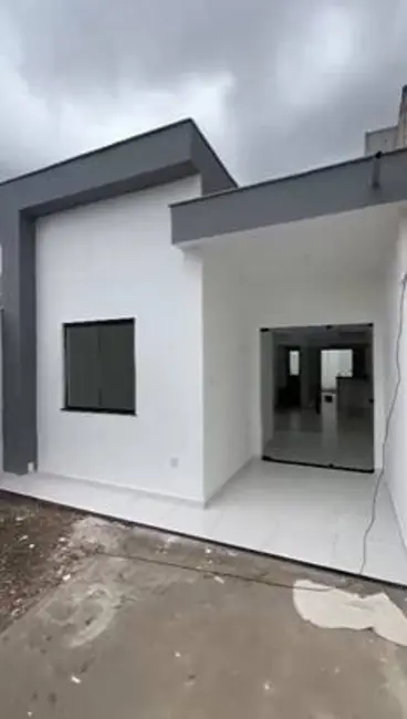 Foto 2 de Casa com 2 quartos à venda, 125m2 em Conceição, Feira De Santana - BA