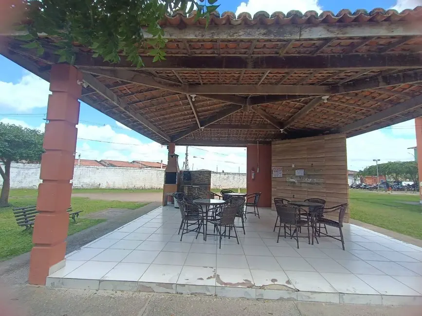 Foto 2 de Apartamento com 2 quartos à venda em Muchila, Feira De Santana - BA