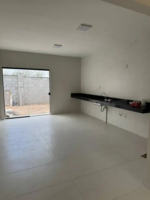 Foto 5 de Casa com 3 quartos à venda, 200m2 em Calumbi, Feira De Santana - BA