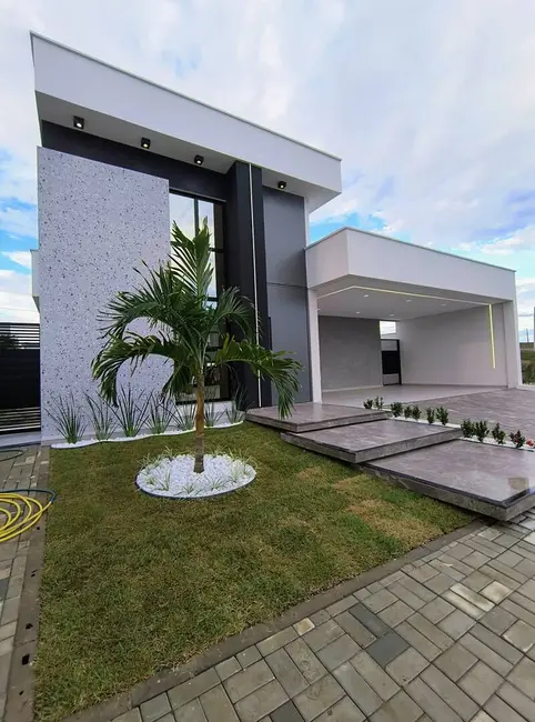 Foto 1 de Casa com 3 quartos à venda, 335m2 em Papagaio, Feira De Santana - BA