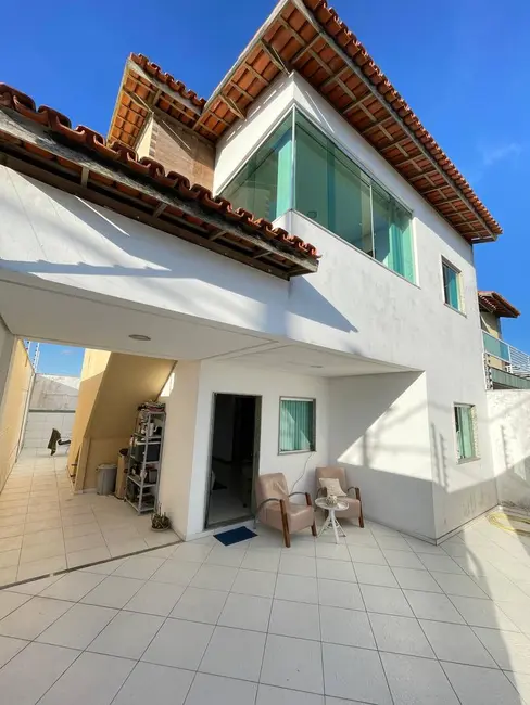 Foto 1 de Casa com 4 quartos à venda em Santa Mônica, Feira De Santana - BA