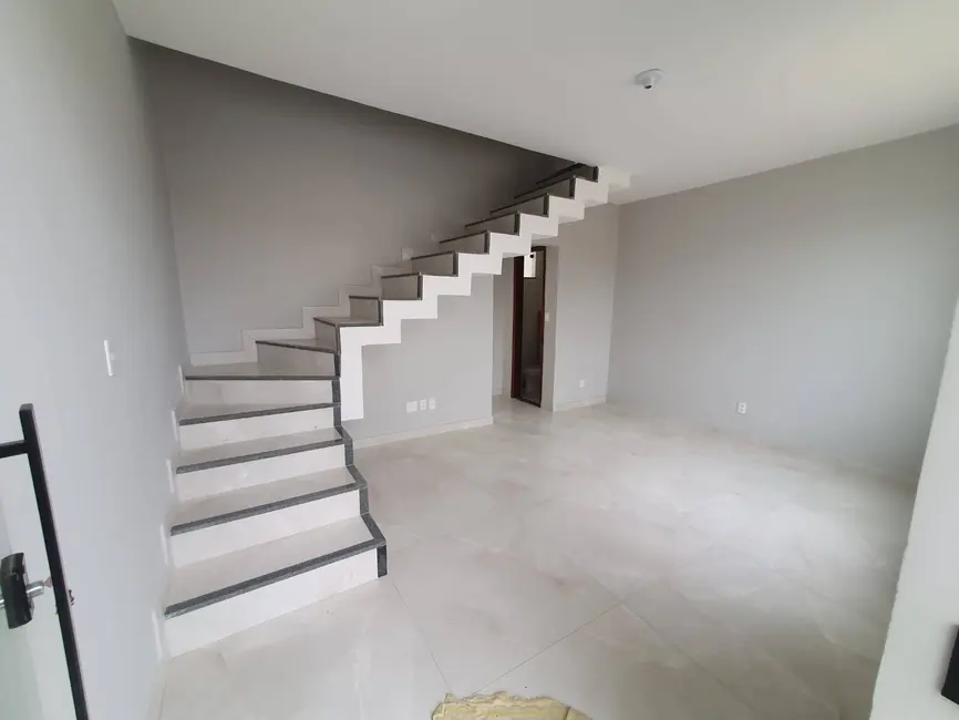 Foto 3 de Casa com 2 quartos à venda, 125m2 em Mangabeira, Feira De Santana - BA