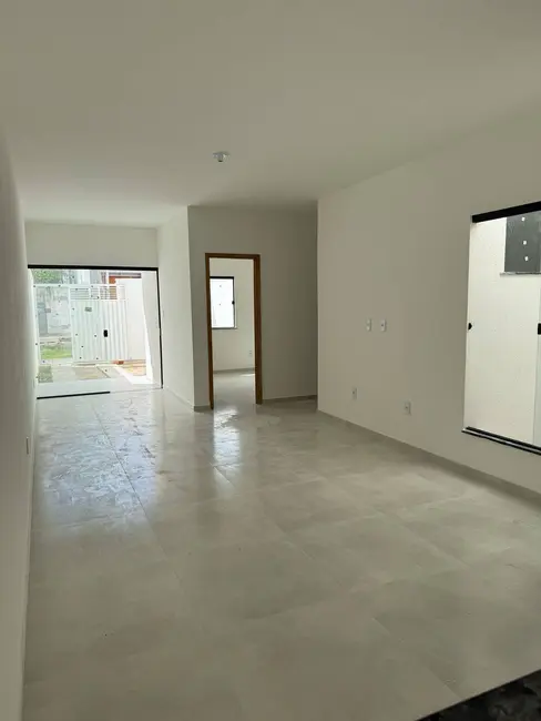 Foto 1 de Casa com 2 quartos à venda, 125m2 em Conceição, Feira De Santana - BA