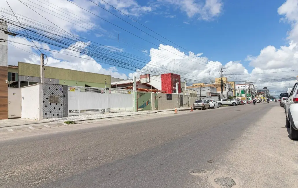 Foto 1 de Sala Comercial à venda e para alugar em Centro, Feira De Santana - BA