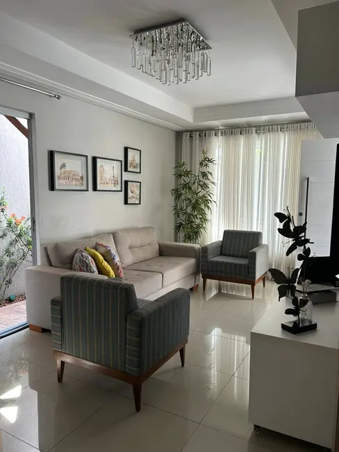 Casa de Condomínio com 3 quartos à venda em Conceição, Feira De Santana - BA - imagem 1 Foto 1 de Casa de Condomínio com 3 quartos à venda em Conceição, Feira De Santana - BA