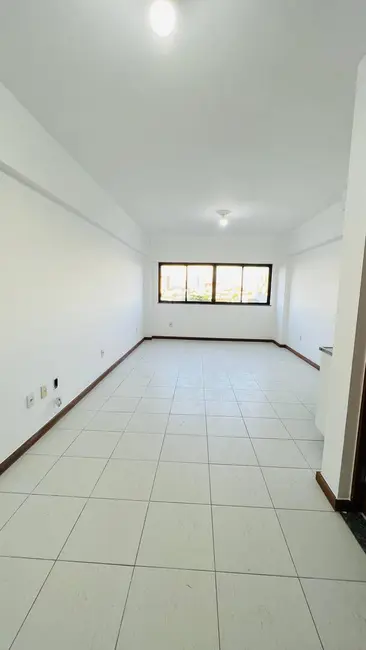 Sala Comercial à venda e para alugar, 25m2 em Centro, Feira De Santana - BA - imagem 6 Foto 6 de Sala Comercial à venda e para alugar, 25m2 em Centro, Feira De Santana - BA