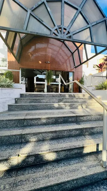 Sala Comercial à venda e para alugar, 25m2 em Centro, Feira De Santana - BA - imagem 3 Foto 3 de Sala Comercial à venda e para alugar, 25m2 em Centro, Feira De Santana - BA