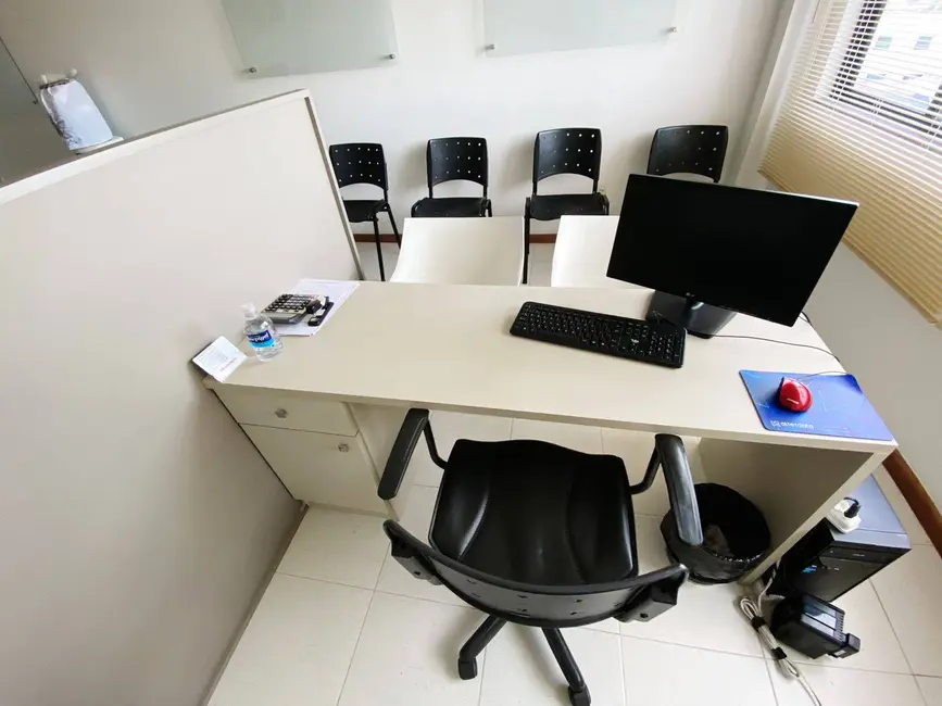 Sala Comercial à venda e para alugar, 25m2 em Centro, Feira De Santana - BA - imagem 9 Foto 9 de Sala Comercial à venda e para alugar, 25m2 em Centro, Feira De Santana - BA