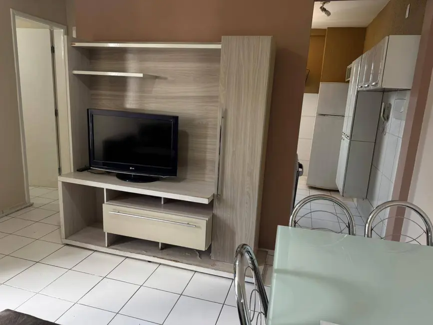 Foto 3 de Apartamento com 2 quartos para alugar em Pedra do Descanso, Feira De Santana - BA