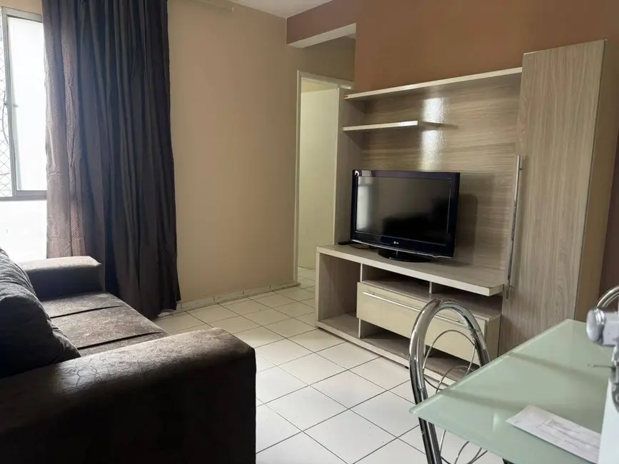 Foto 2 de Apartamento com 2 quartos para alugar em Pedra do Descanso, Feira De Santana - BA