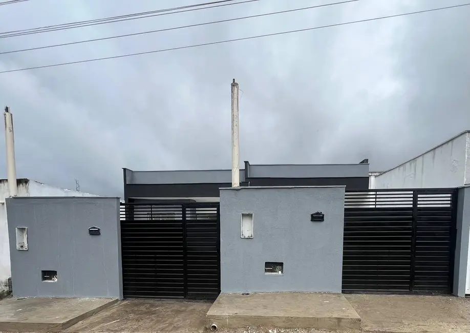 Foto 2 de Casa com 2 quartos à venda, 125m2 em Mangabeira, Feira De Santana - BA