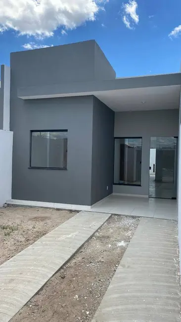 Foto 1 de Casa com 2 quartos à venda em Conceição, Feira De Santana - BA