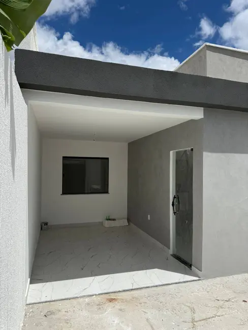 Foto 3 de Casa com 3 quartos à venda, 166m2 em Mangabeira, Feira De Santana - BA