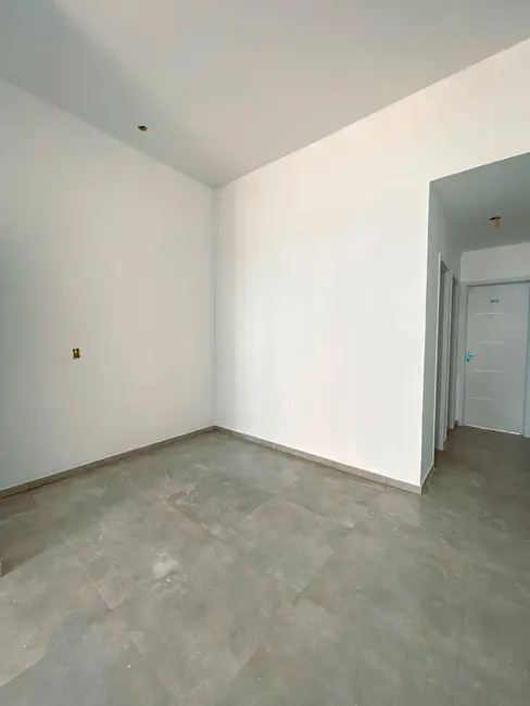 Foto 2 de Casa com 2 quartos à venda, 152m2 em Gabriela, Feira De Santana - BA