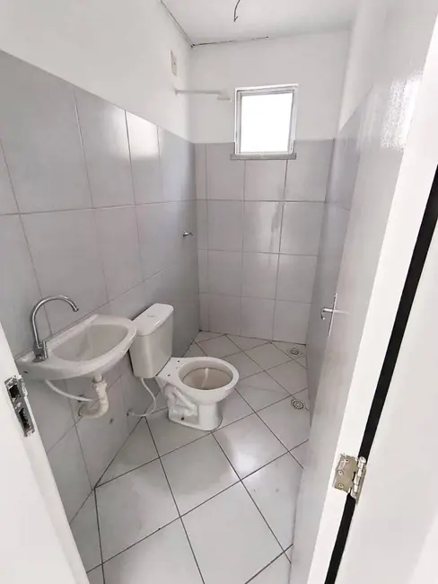 Foto 5 de Casa de Condomínio com 2 quartos à venda, 46m2 em Papagaio, Feira De Santana - BA